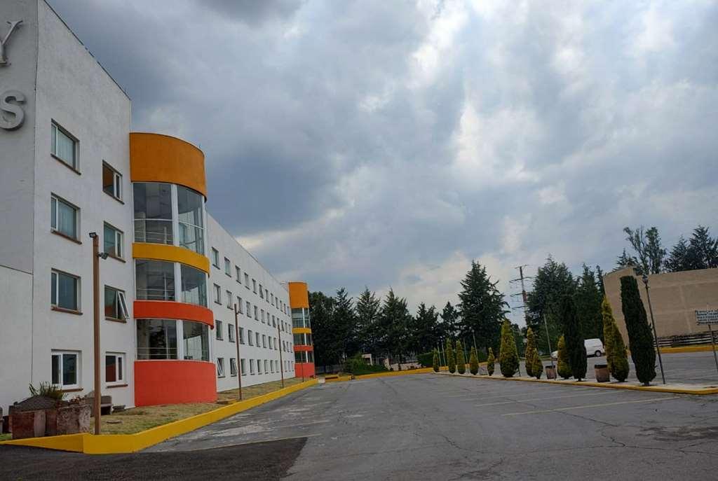 Howard Johnson By Wyndham Toluca Zewnętrze zdjęcie